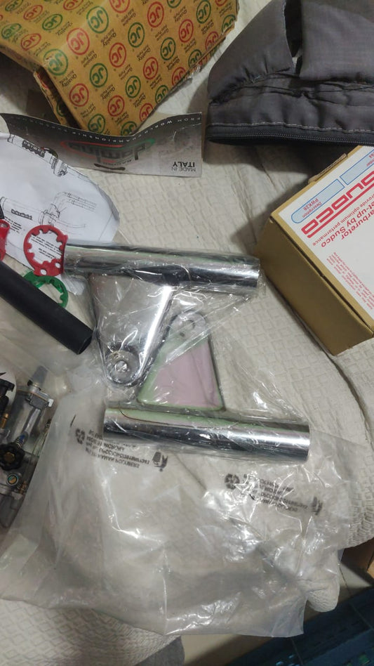 RX 100/135 Headlight stay
